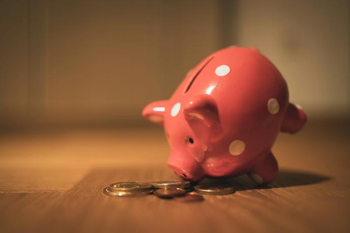 Using informal data for credit scoring users without traditional bank credit history